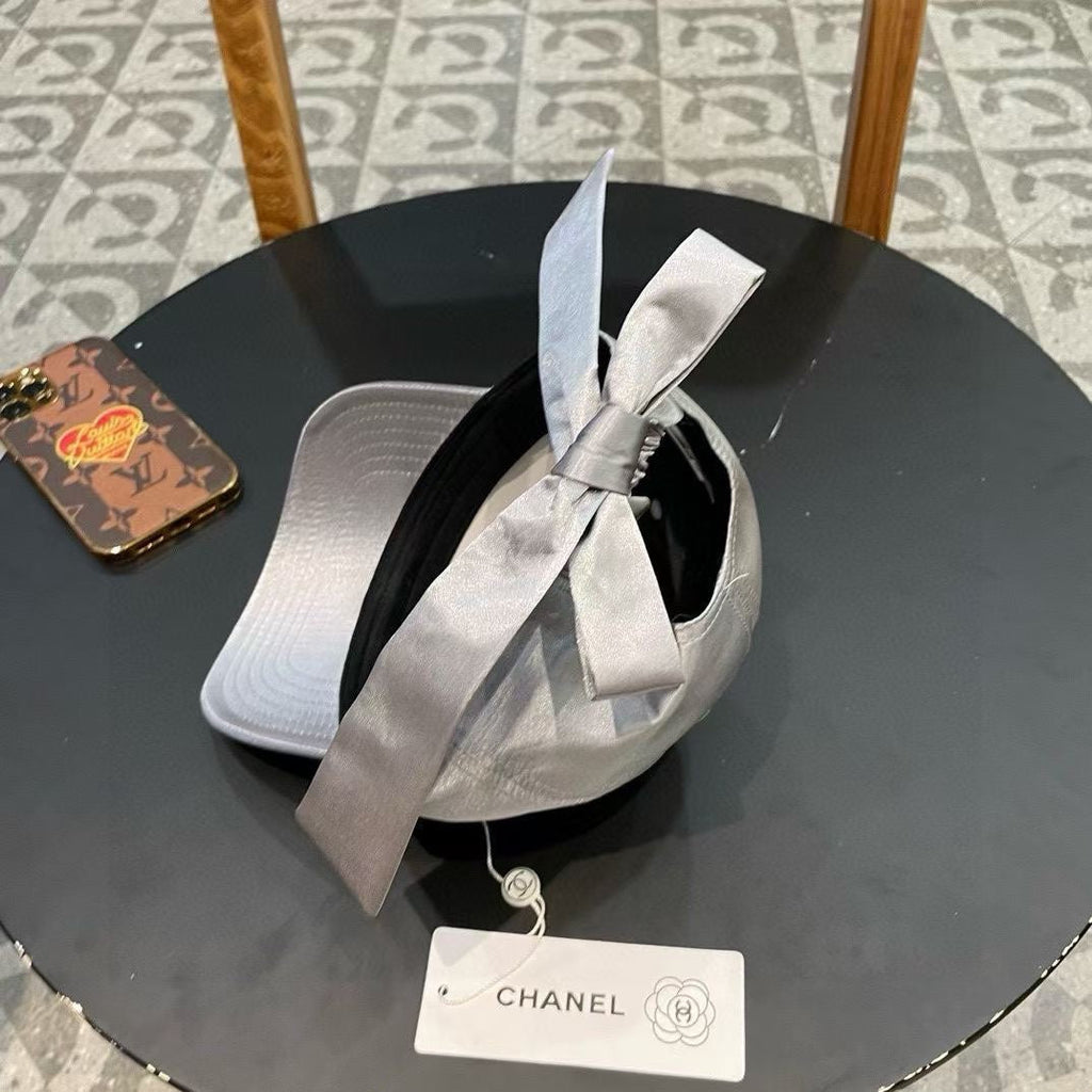 CHANEL BASEBALL HAT IN SILVER SILK SATIN 404865