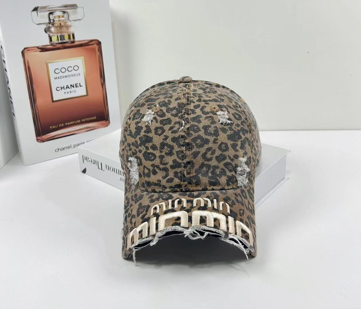 MIU MIU MM DISTRESSED EMBROIDERED BASEBALL CAP DENIM